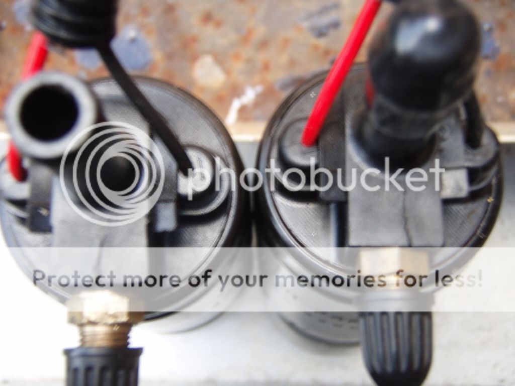 ETEC Fuel Pump Crack Photo by ronalan01 Photobucket